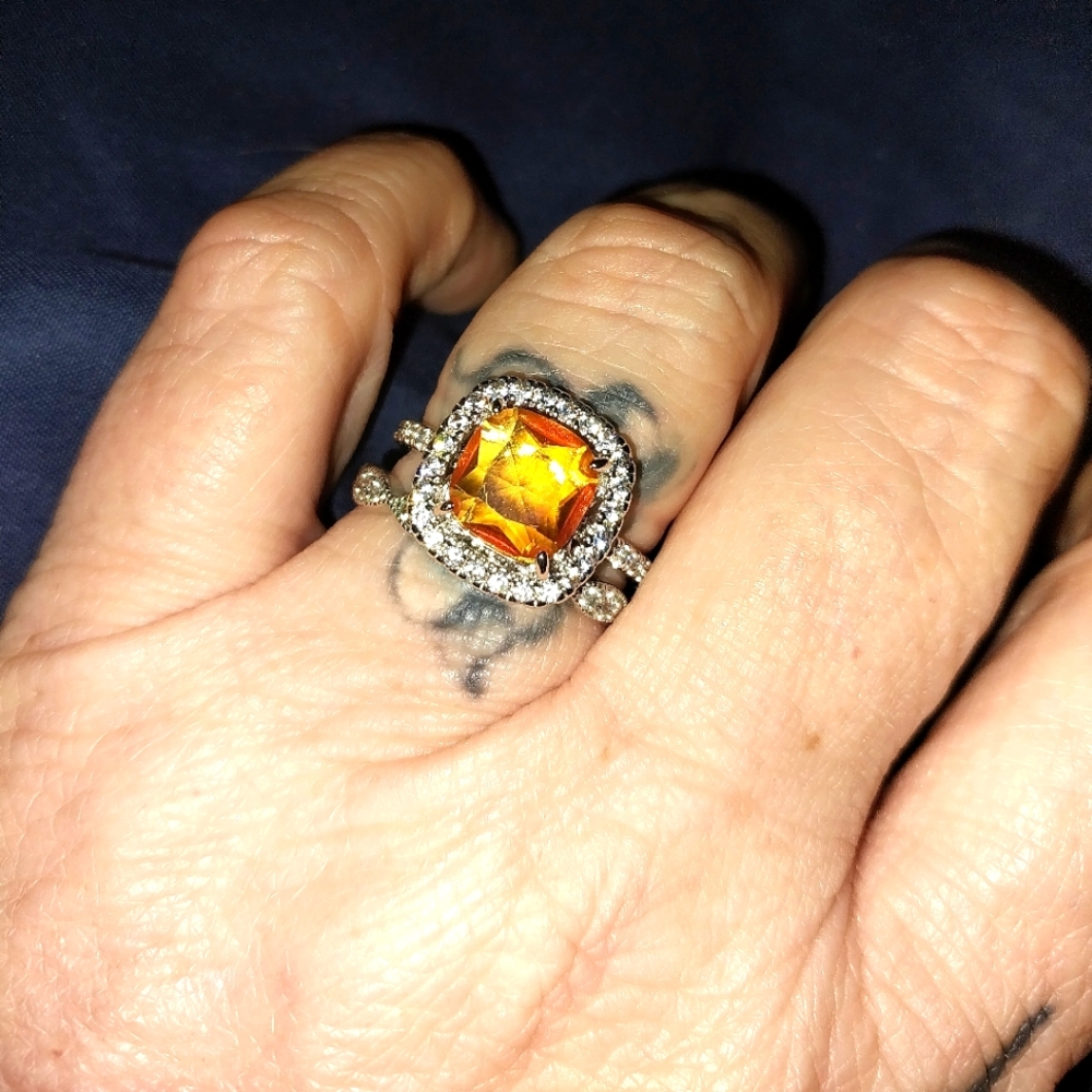 Elegant Orange Gemstone Wedding Ring Set